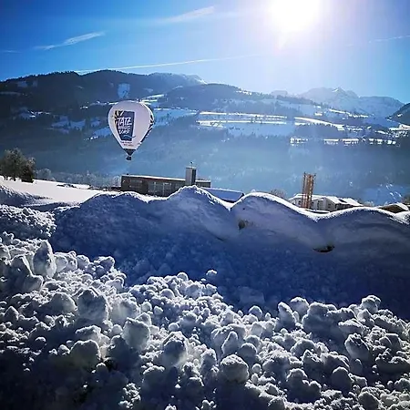 Schneekristall Hotell 4*