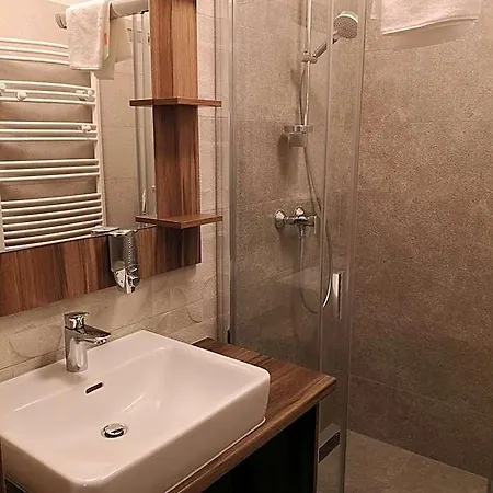 Hotell Schneekristall Assach