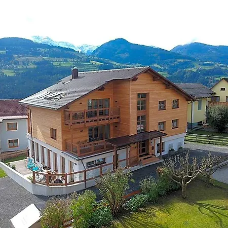 Schneekristall 4* Assach
